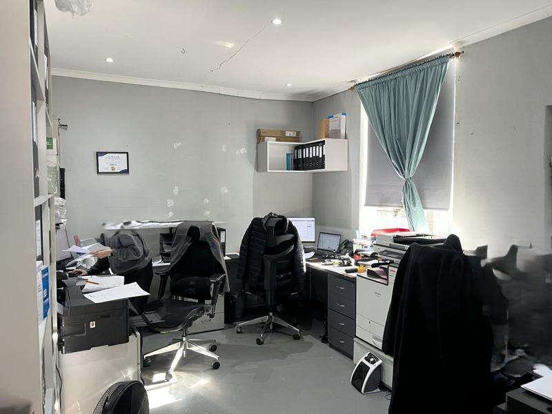 To Let Commercial Property for Rent in Montague Gardens Western Cape